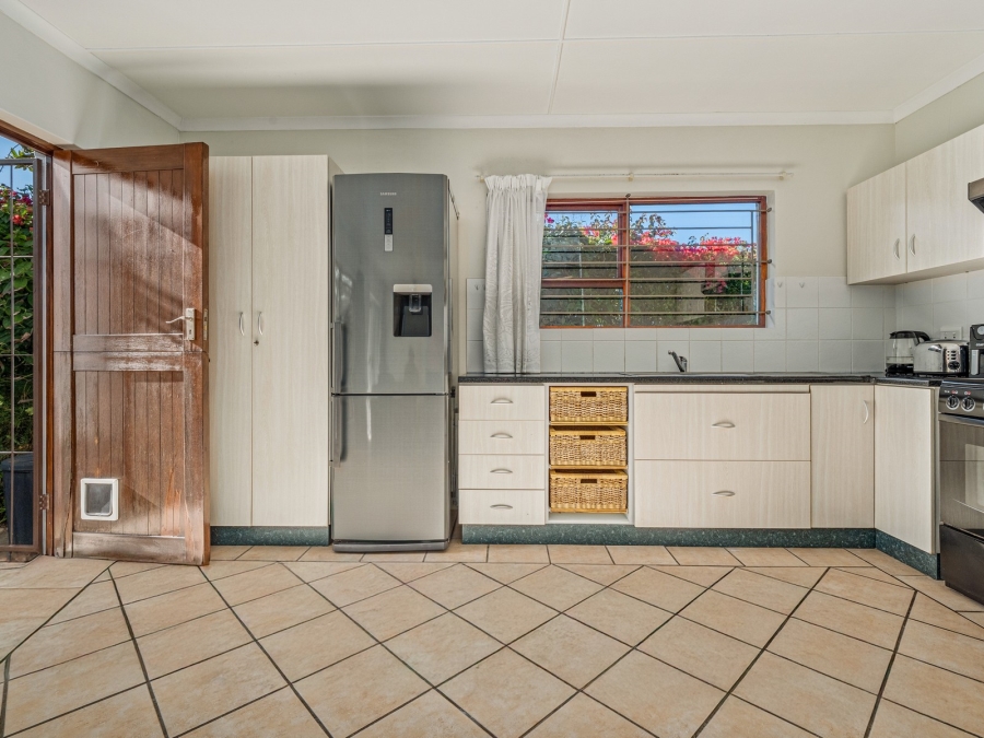 2 Bedroom Property for Sale in Meedingsride Western Cape